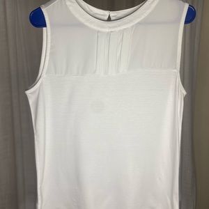 Medium sleeveless white blouse Banana Republic